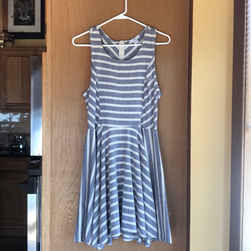 Dress 100 percent cotton